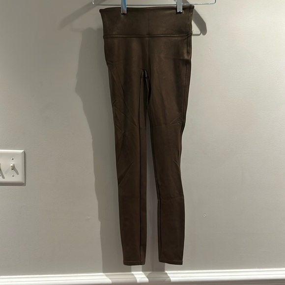 SPANX Pants - SPANX faux leather brown leggings